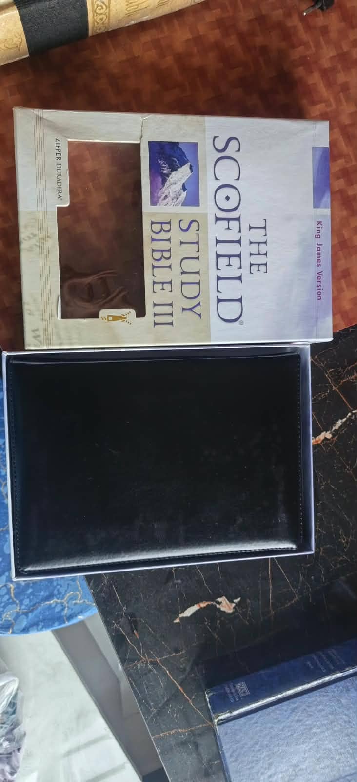 Bibles 6