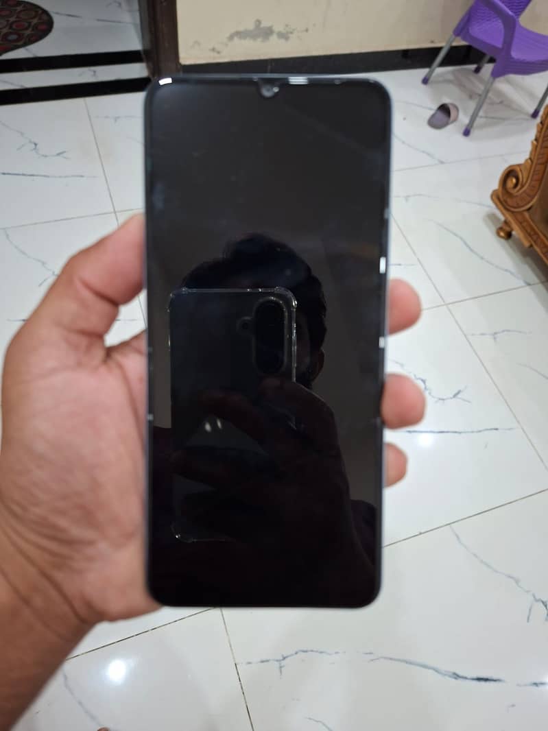 Realme Note 50 4