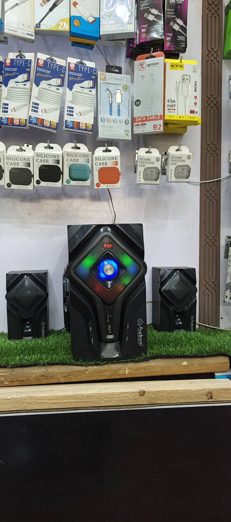 Audionic Bluetooth speaker vision 25 1