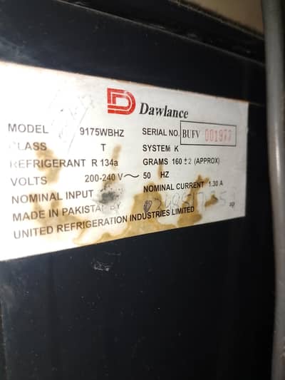 Dawlance refrigerator 17 cubic feet Black