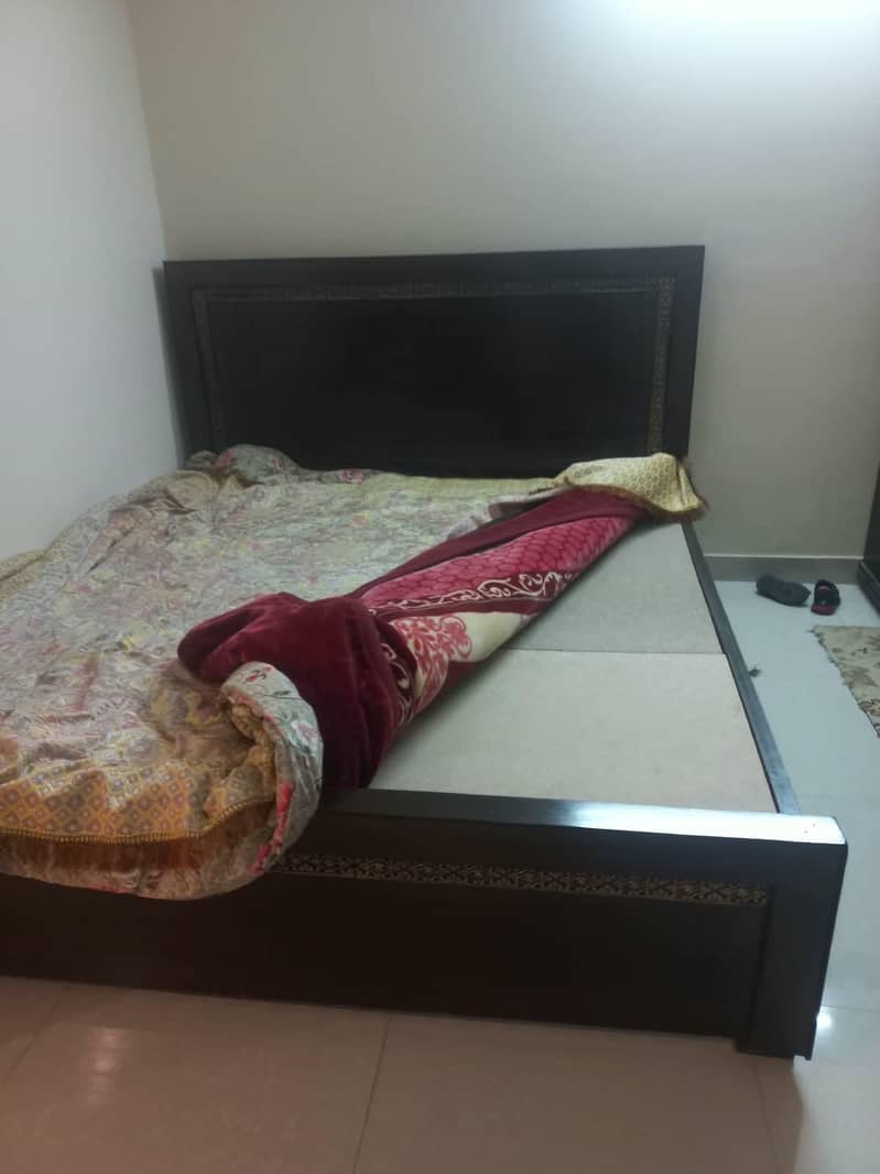 king size bed 4