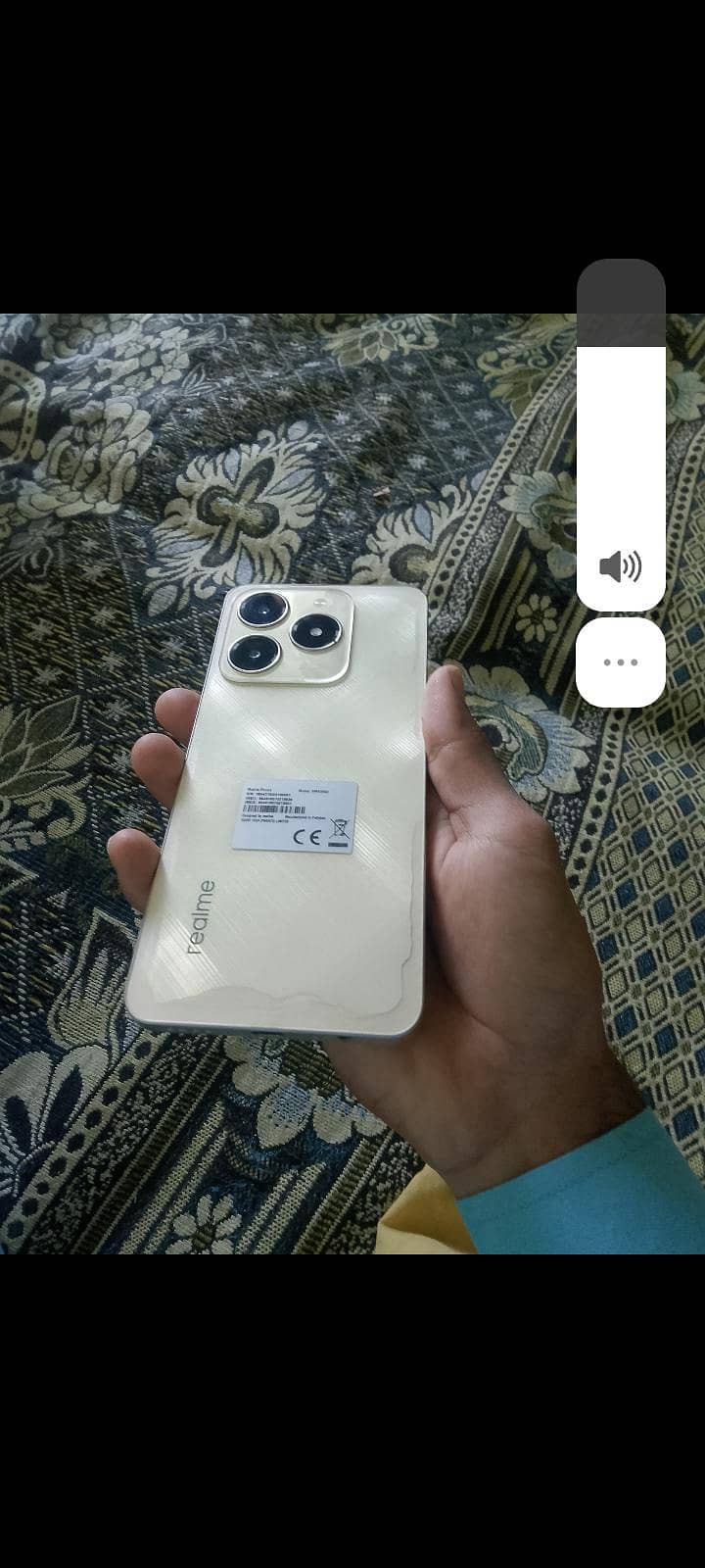 Realme C61 2