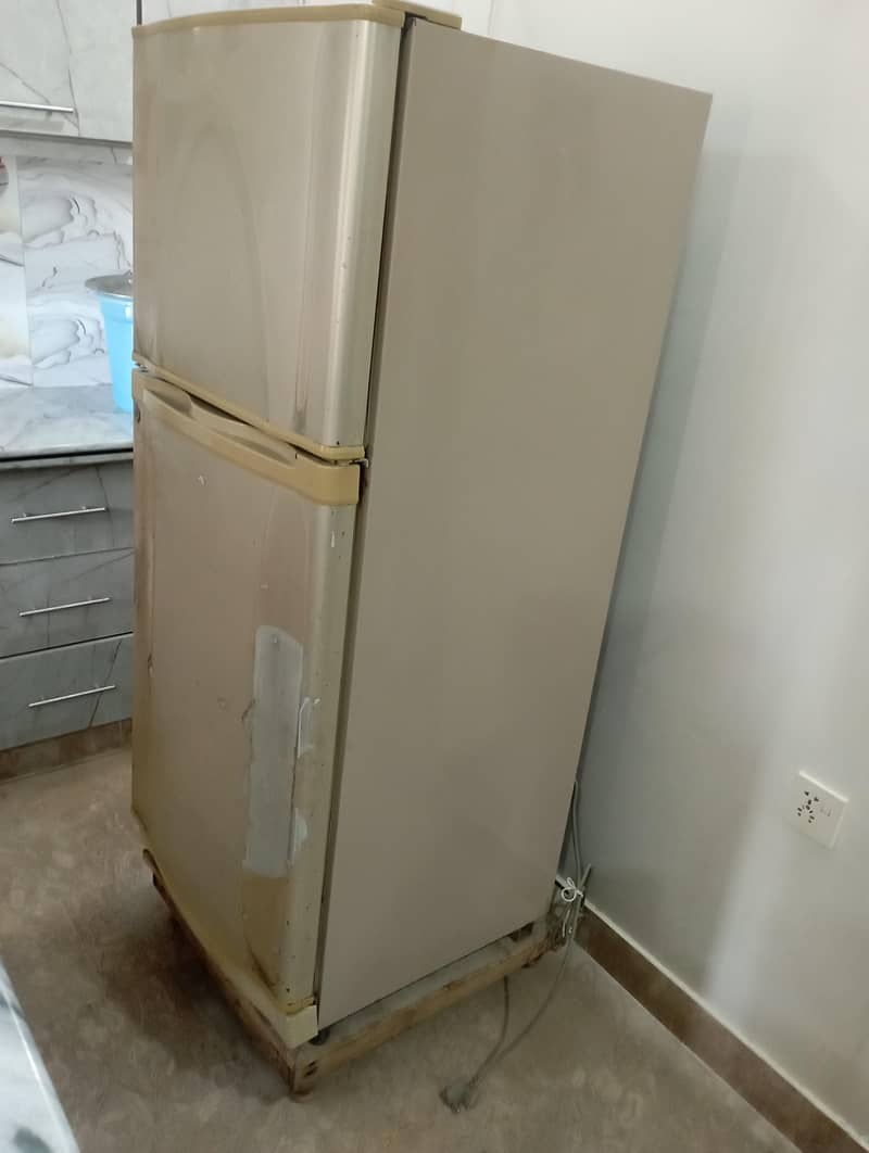 Dawlance Refrigerator 2