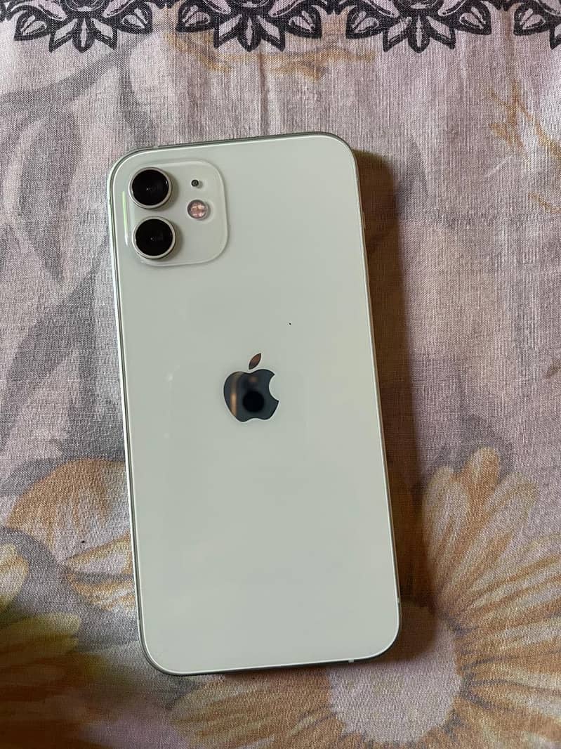 Apple iPhone 12 0