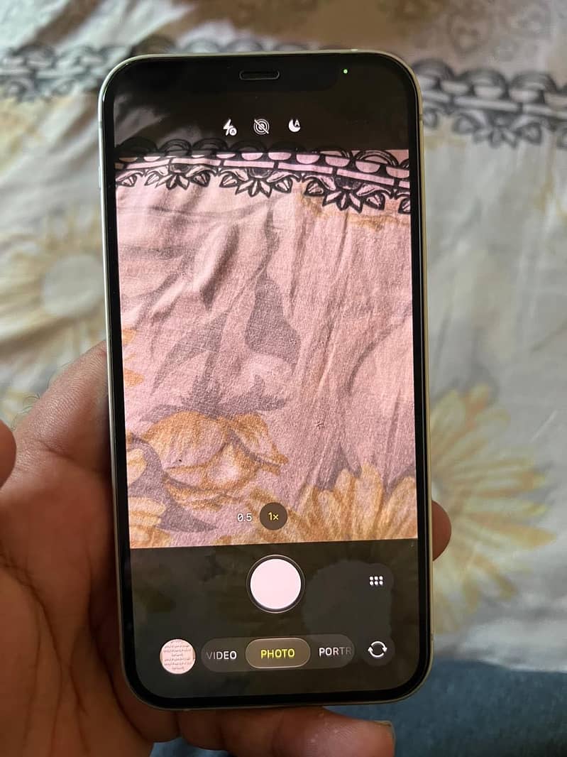 Apple iPhone 12 5