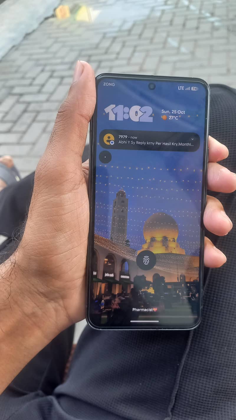 Google Pixel 8 1