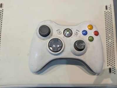 xbox 360 with one controller