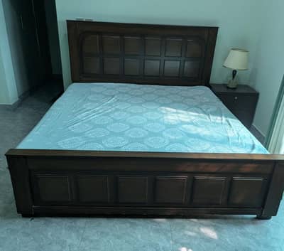 Bed Set 2 side table 1 dressing molty 5" fome