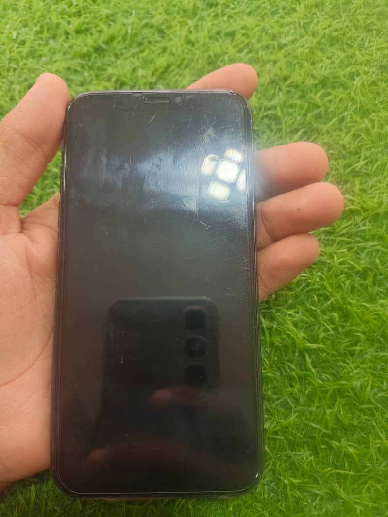 Apple iPhone X 1