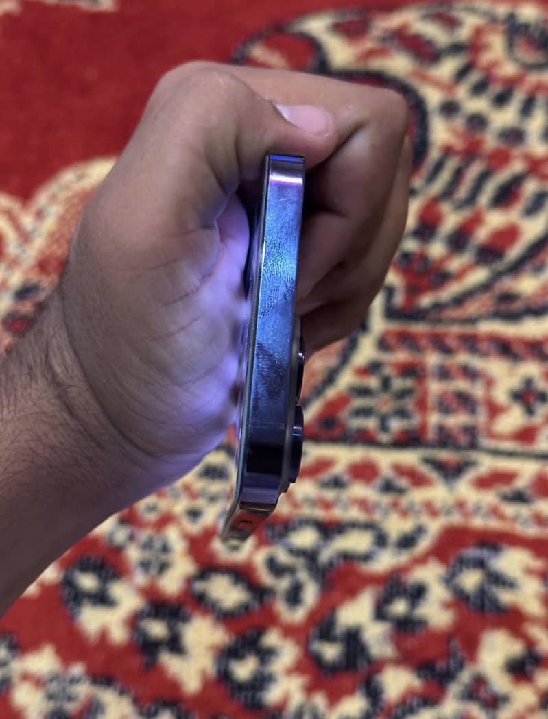 IPhone 14 Pro Max 3