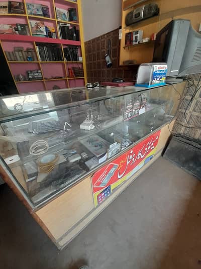 Mobile glass counter +almari 0311 0049445