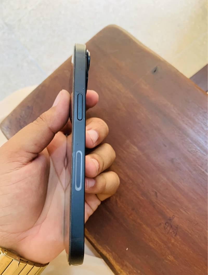Apple iPhone 14 0