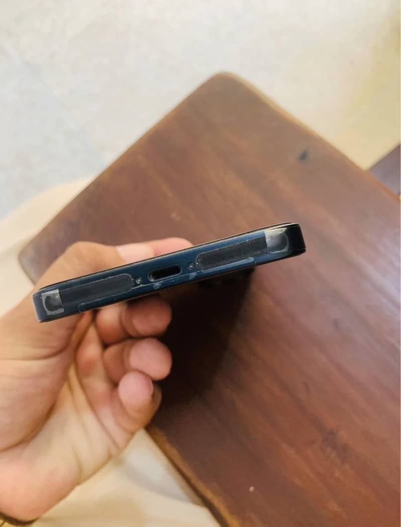 Apple iPhone 14 2