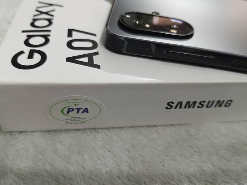 Samsung Mobile A07 6