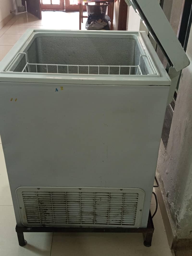 used deep freezer 0