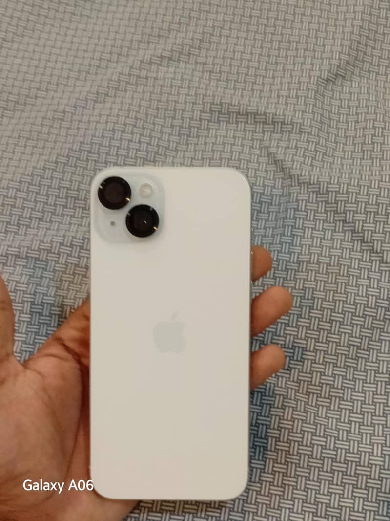 Apple iPhone 15 plus 1