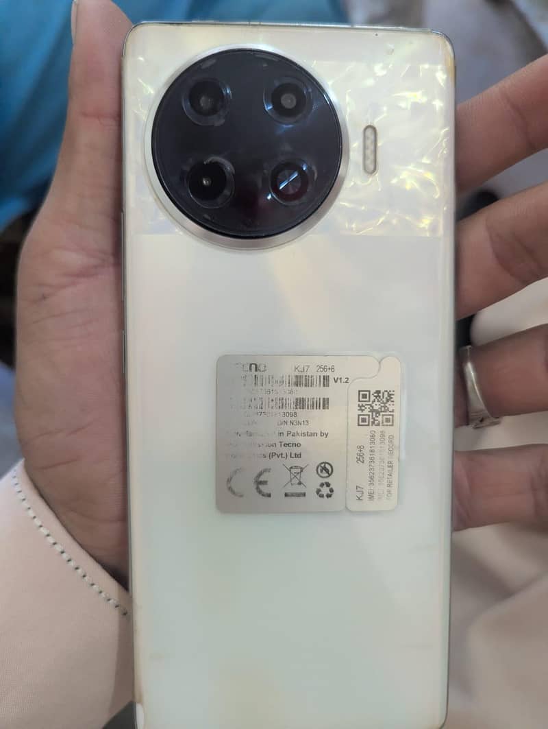 Tecno Spark 20 pro + 2