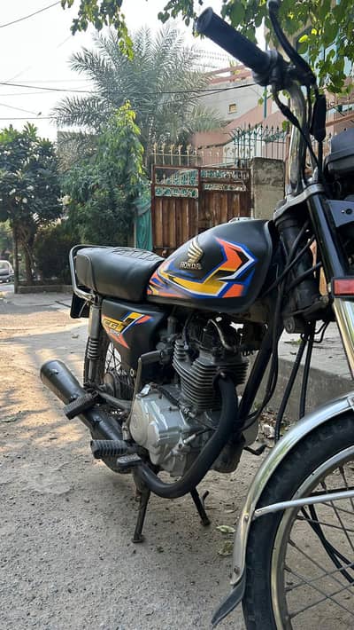Metro 125 in good condition