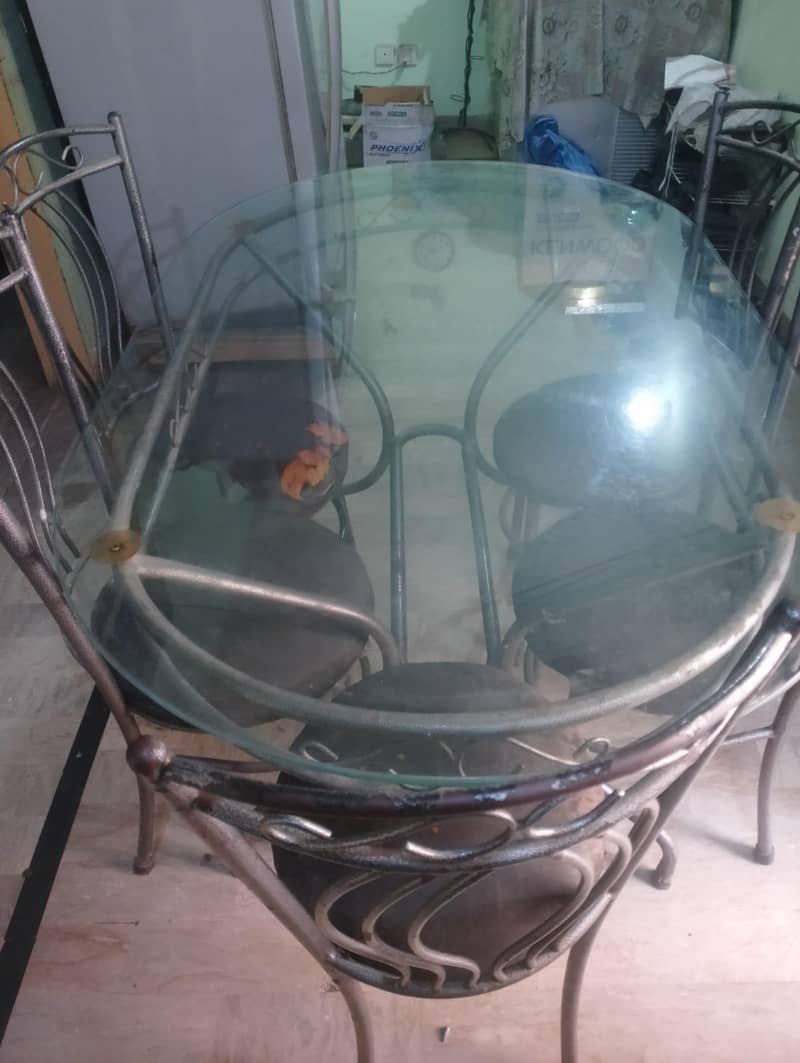 DINING TABLE + 6 CHAIRS 2