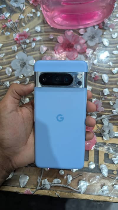 Google Pixel 8 Pro