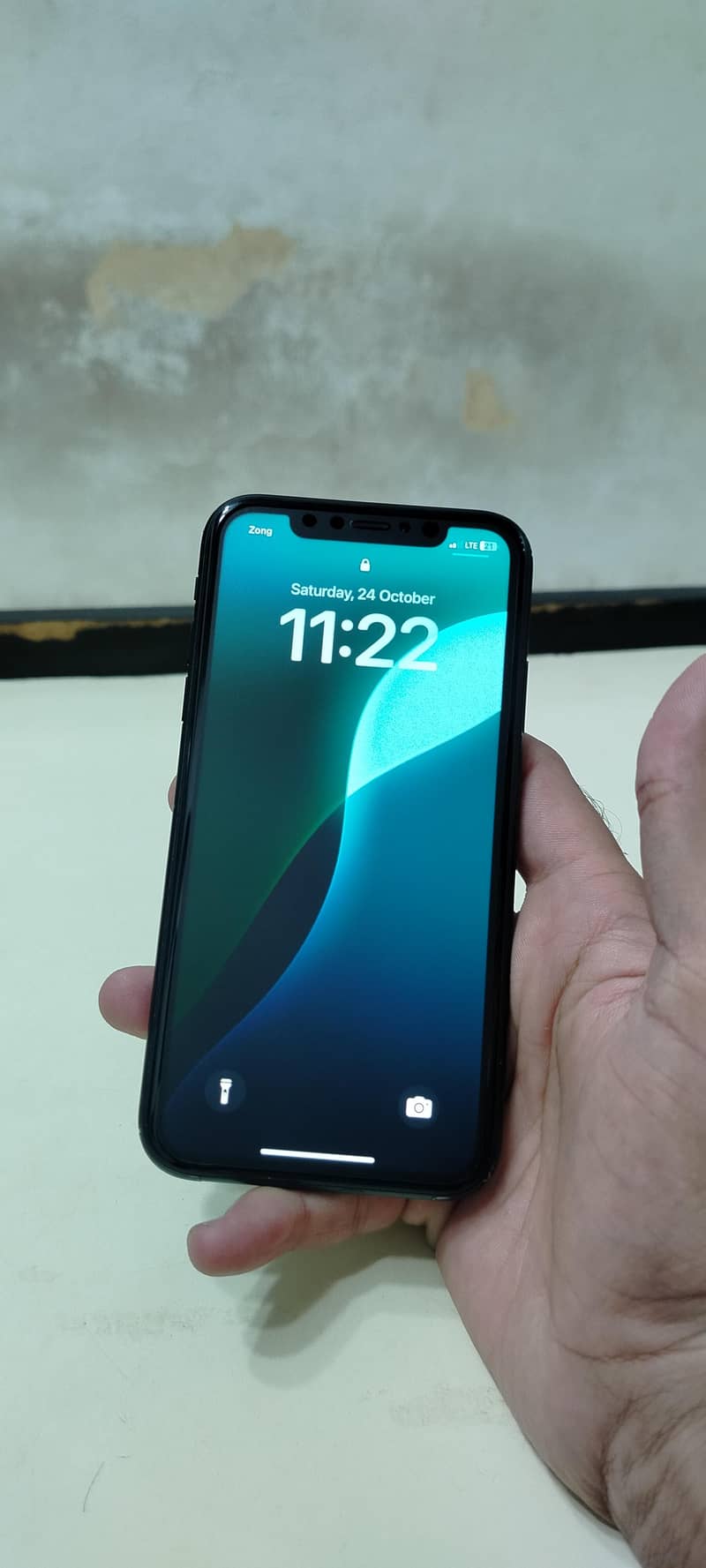 Apple iPhone XR 1