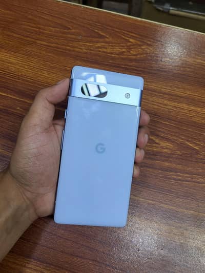 Google Pixel 7a qith charger