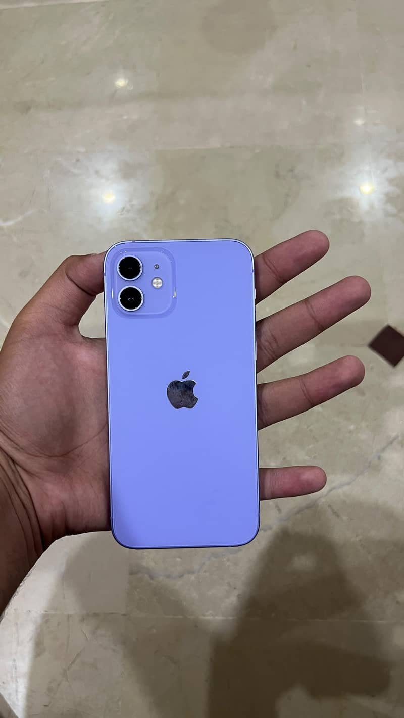 Apple iPhone 12 0
