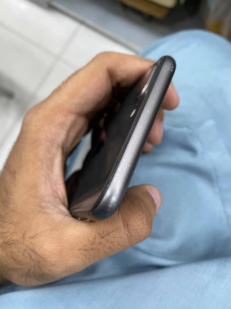 Apple iPhone 8 Plus 5