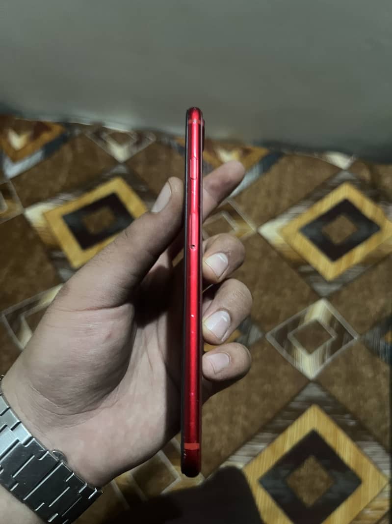 Apple iPhone 8 Plus Approved 4