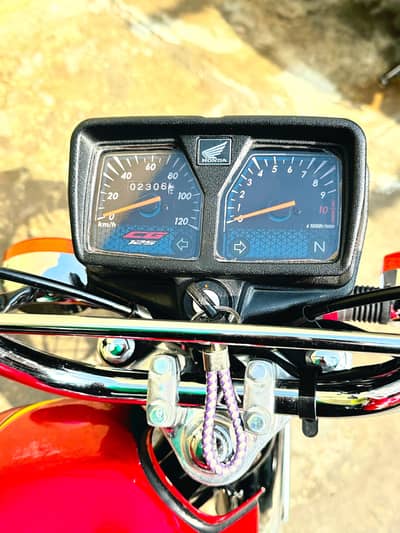 brand New Bike Just 2500 Km Used