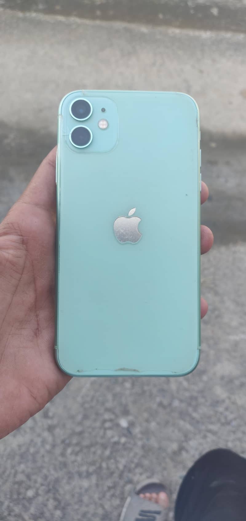 Apple iPhone 11 0