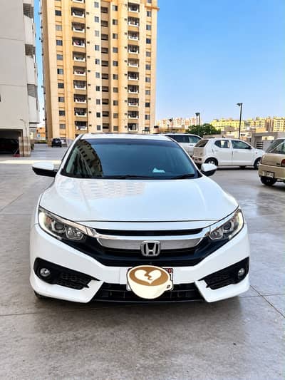 Honda Civic Oriel 1.8 i-VTEC 2016