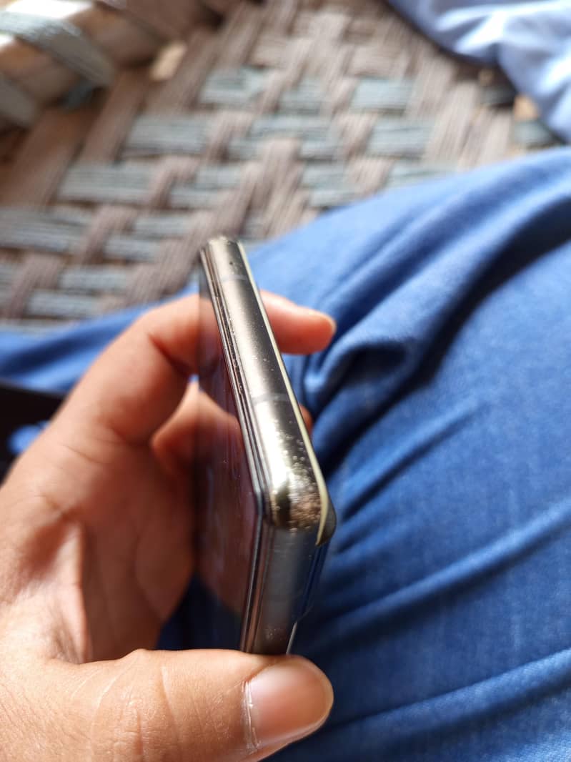 Google Pixel 6 5