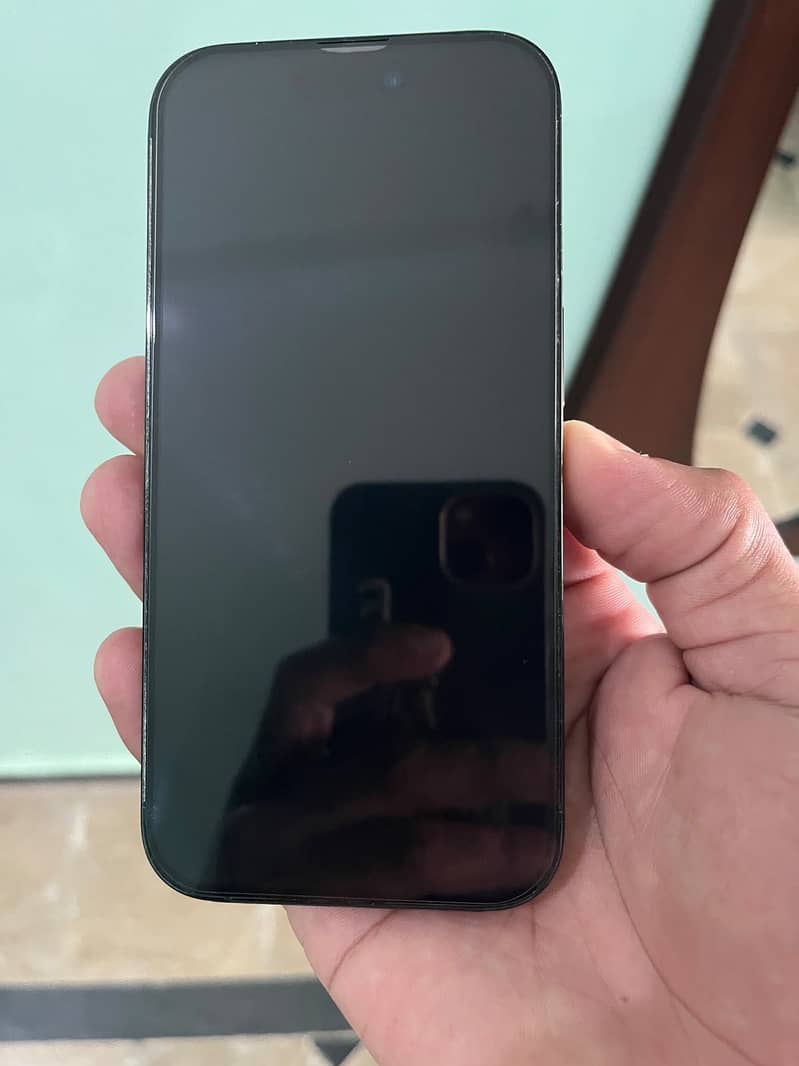 Apple iPhone 14 Pro 3