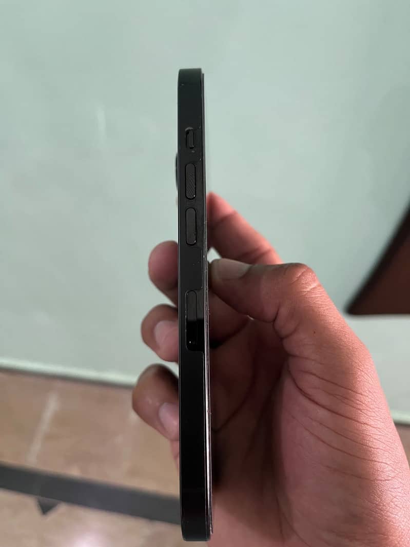Apple iPhone 14 Pro 8