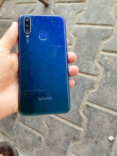 Vivo Y15