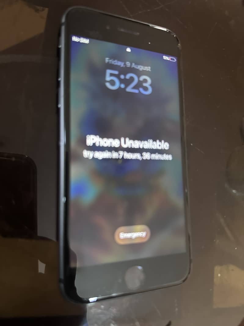 Apple iPhone 8 1