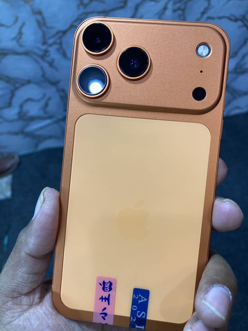 Apple iPhone 17 Pro Max 3