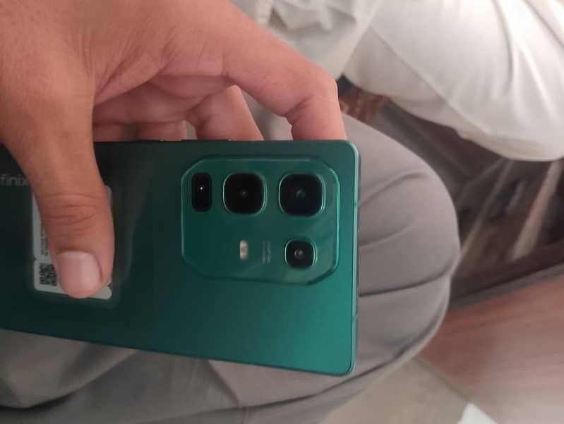 Infinix Note 50 with wireless 0