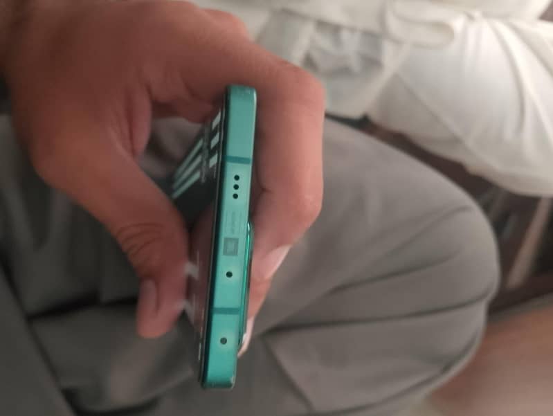 Infinix Note 50 with wireless 2
