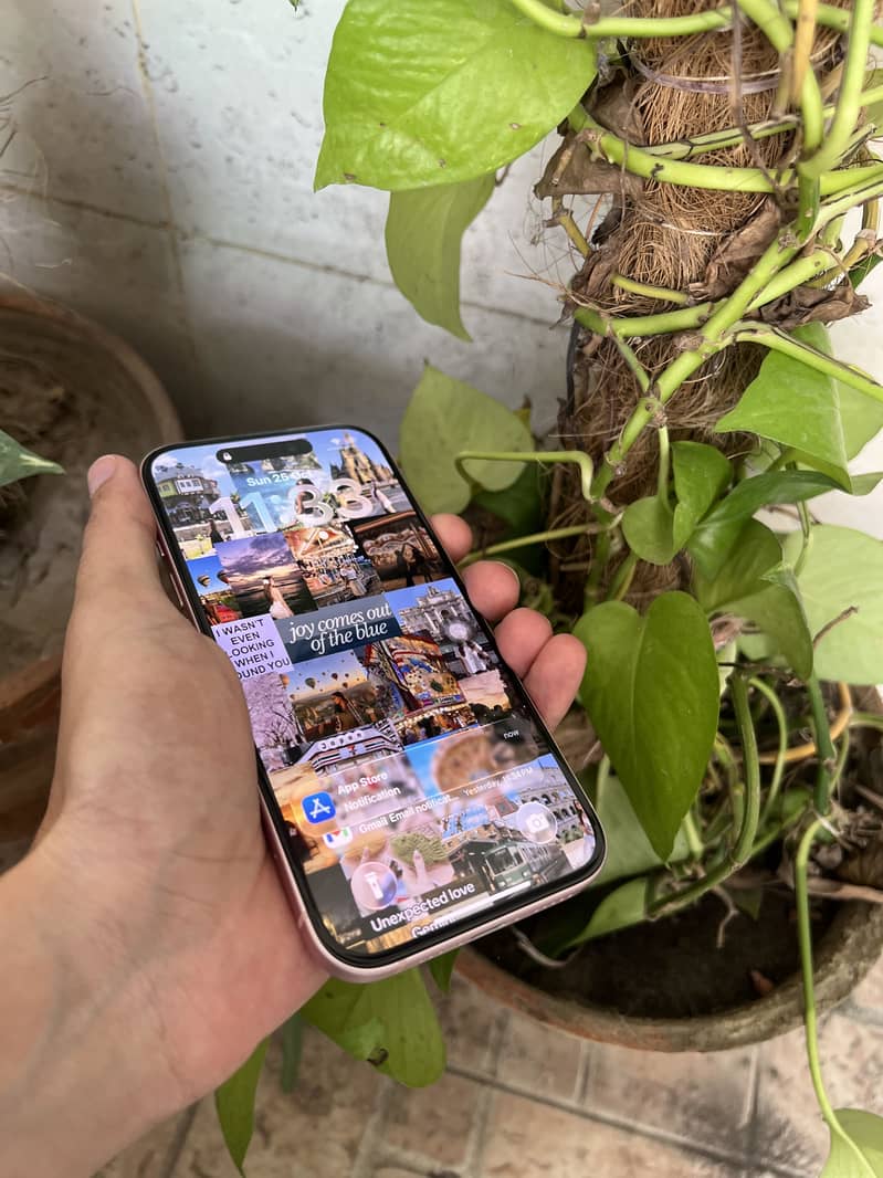 Apple iPhone 15 1