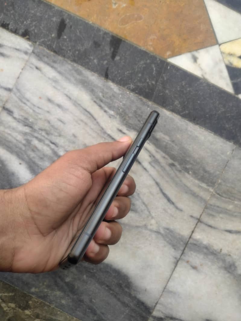 Google Pixel 6a 3
