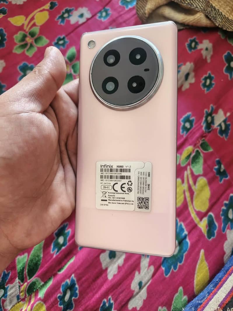 Infinix Zero 40 10