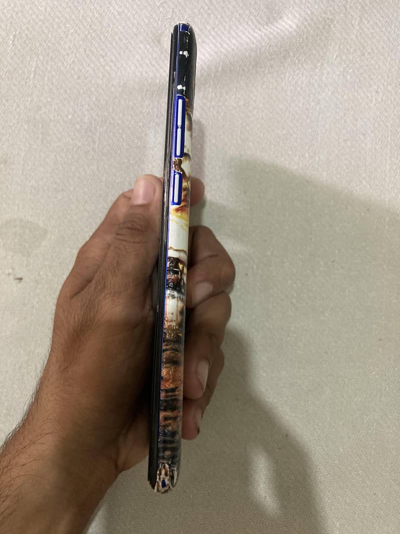 Tecno Spark Go 1