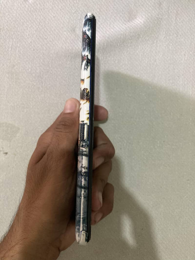Tecno Spark Go 2