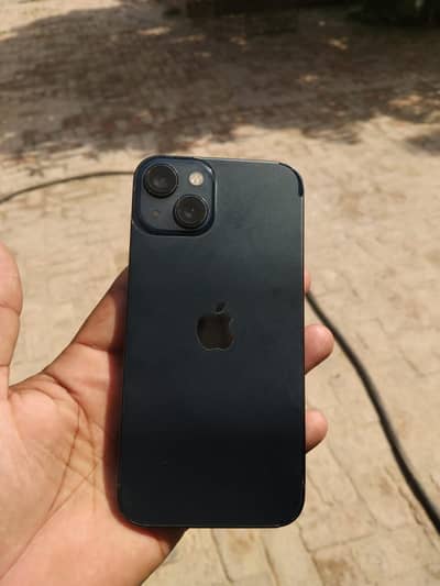 Apple iPhone 13