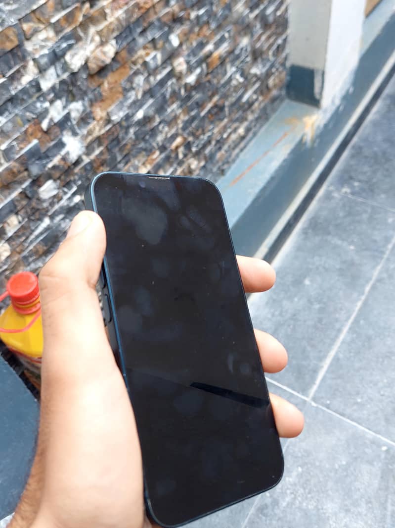 Apple iPhone 14 5