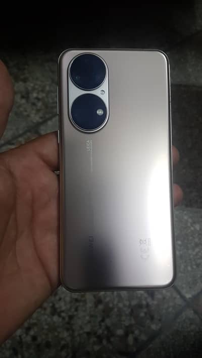 Huawei P50