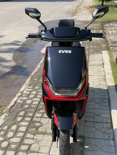 Evee Gen-z ,Model 2025