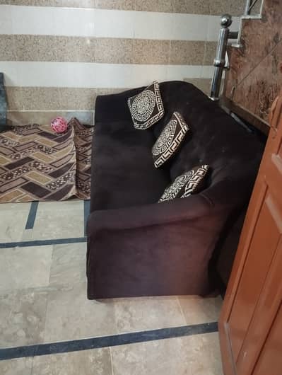 Sofa set for urgent sale